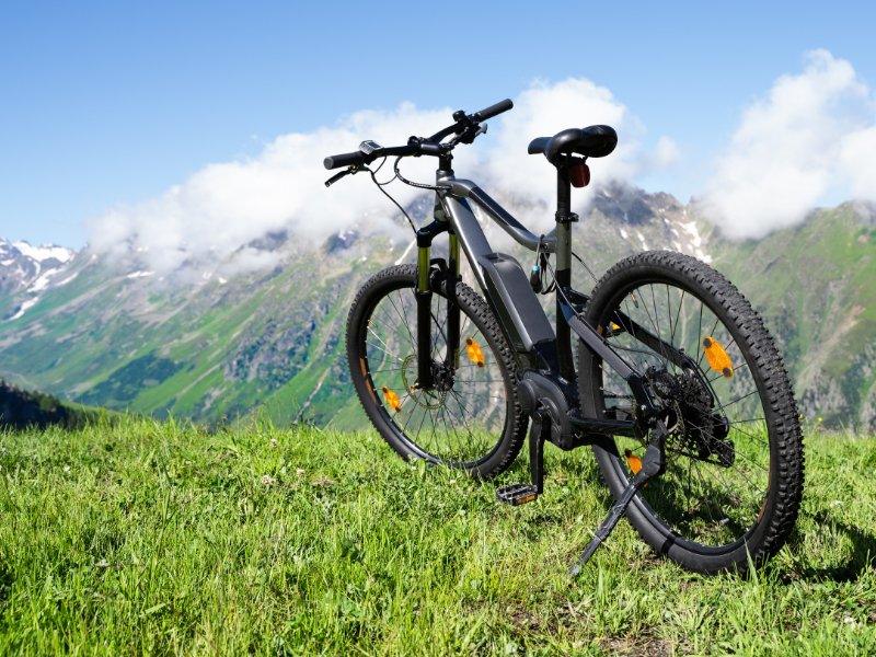 Maintaining Your E-Bike: Tips and Tricks for the Enthusiast Rider - Ebike Boomers